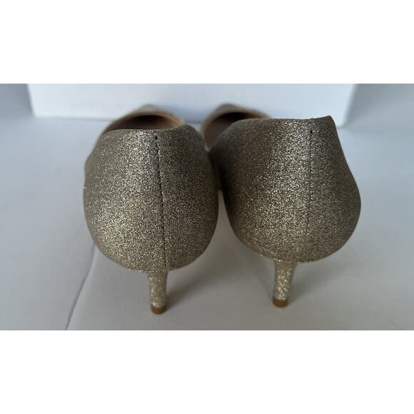 NWOT Jewel Badgley Mischka Royalty Pumps Gold Glitter Size 7 - Picture 2 of 7